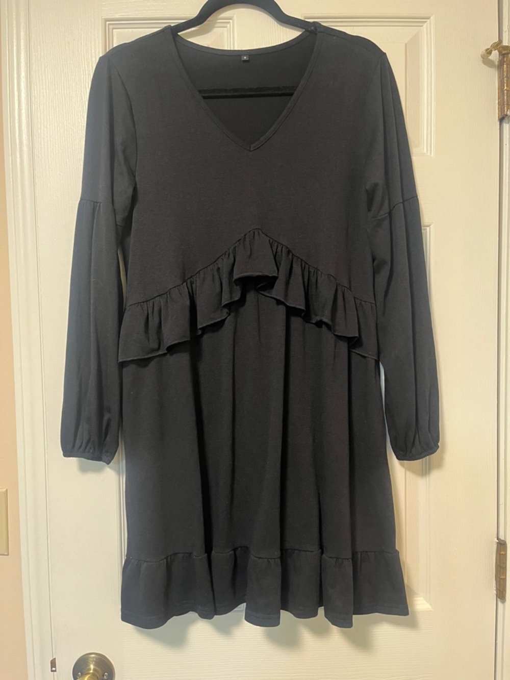 NWOT Black V-Neck Ruffle Tunic Dress